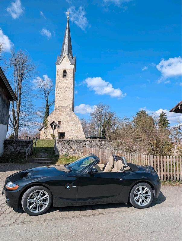 Gebraucht BMW Z4 231 PS (169 kW) 2004 Schwarz Cabrio