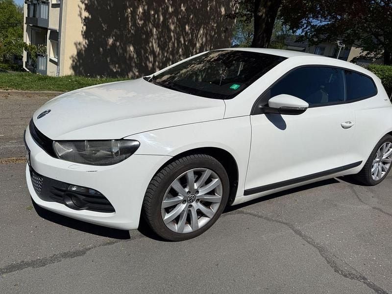 Gebraucht VW Scirocco Team 160 PS (117 kW) 2010 Weiß Coupé