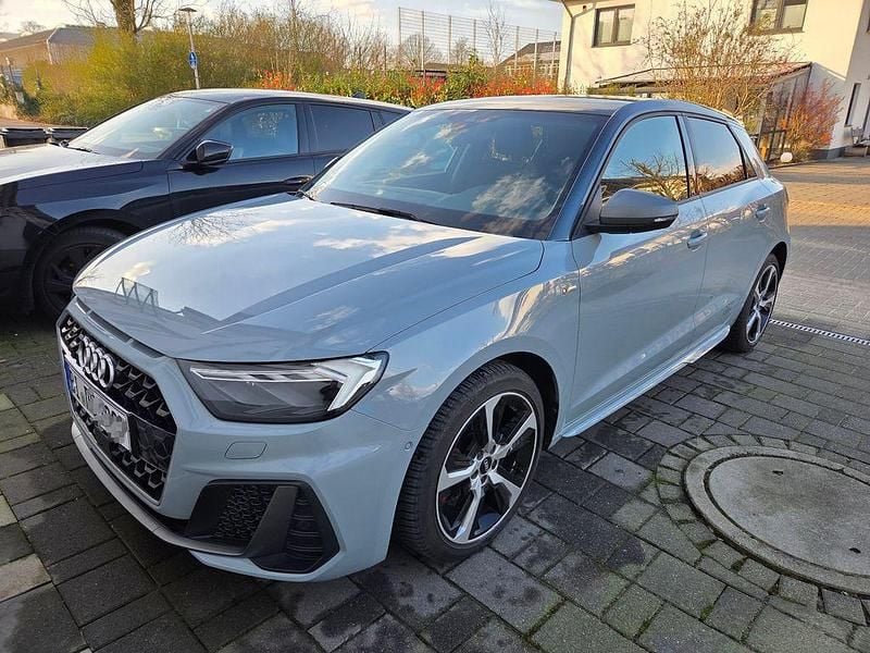 Gebraucht Audi A1 S-Line 207 PS (152 kW) 2022 Grau SUV