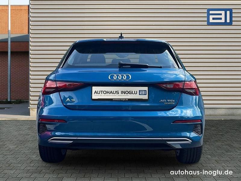 Gebraucht Audi A3 Sportback Advanced 200 PS (147 kW) 2023 Blau atollblau metallic (metallic) Kleinwagen