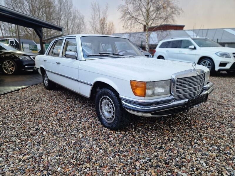 Weiß Gebraucht 1978 Mercedes S280 SE Limousine | 4.999 € - Bild 1/4