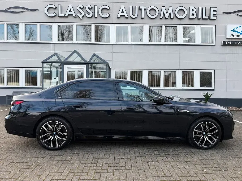 Gebraucht BMW i7 Performance 484 kW (659 PS) 2023 Schwarz Limousine