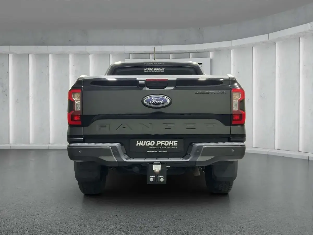 Gebraucht Ford Ranger Wildtrack 281 PS (206 kW) 2025 Agate black metallic Pickup