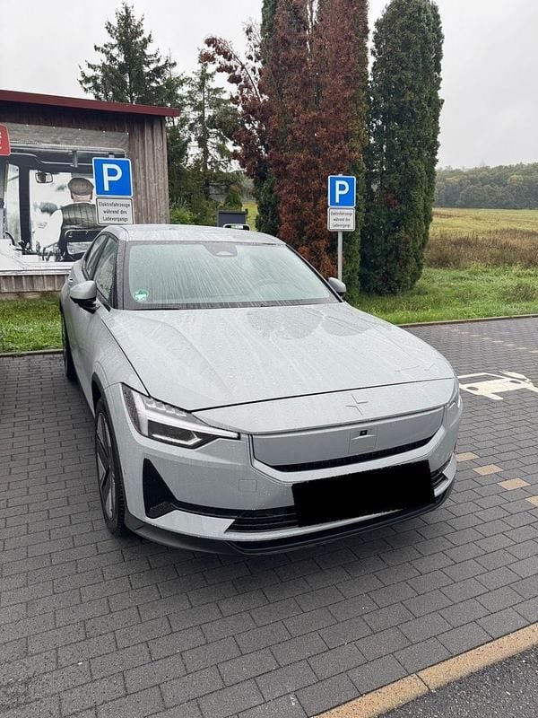 Grau Gebraucht 2025 Polestar 2 Long Range Single Motor Kleinwagen | 41.000 € (Fairer Preis) - Bild 1/4