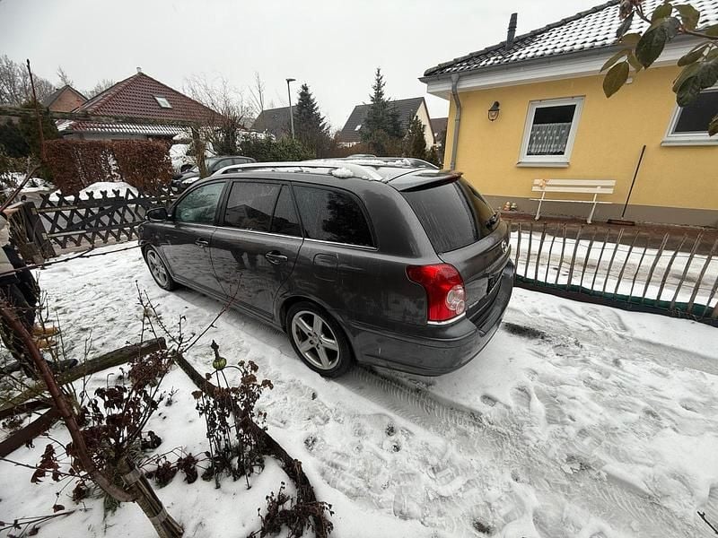 Gebraucht Toyota Avensis 170 PS (125 kW) 2006 Grau Kombi
