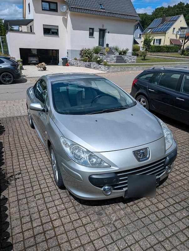 Silber Gebraucht 2008 Peugeot 307 CC Cabrio | 2.300 € (Guter Preis) - Bild 1/4
