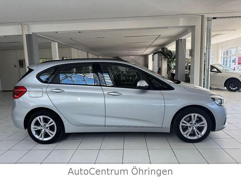 Gebraucht BMW 225 Active Tourer 231 PS (169 kW) 2017 Silber Van / Kleinbus