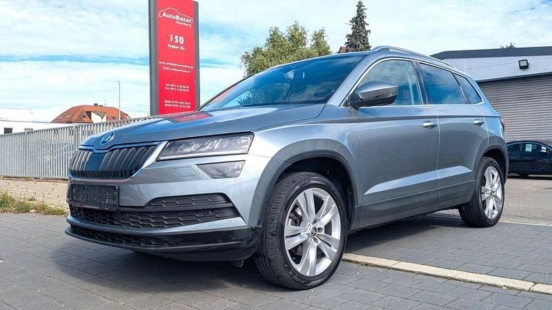 Grau Gebraucht 2019 Skoda Karoq Style SUV | 19.999 € (Guter Preis) - Bild 1/4