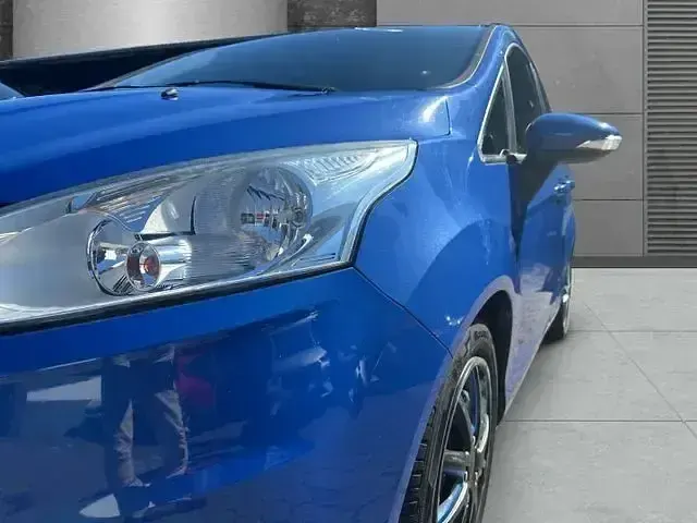 Używany Ford B-MAX Trend 101 KM (74 kW) 2013 Niebieski Minivan