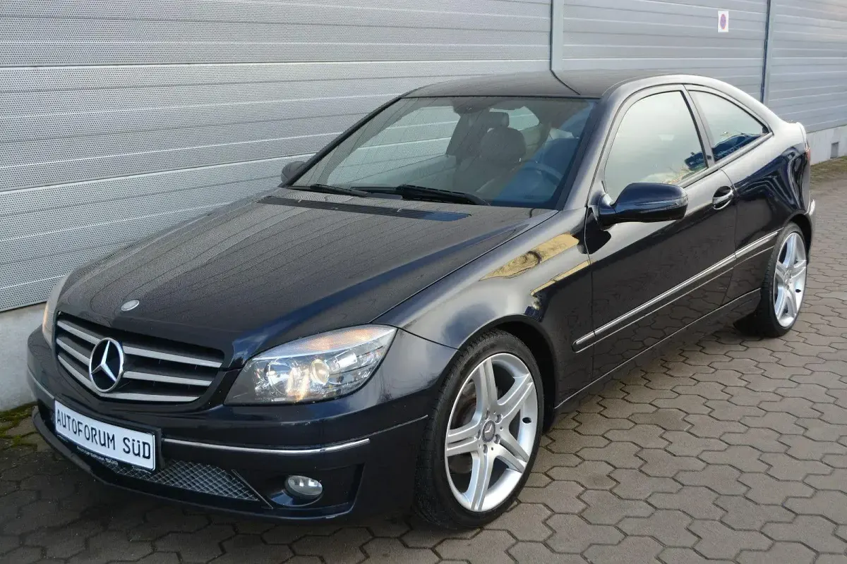 Gebraucht Mercedes CLC200 184 PS (135 kW) 2008 Schwarz Kleinwagen