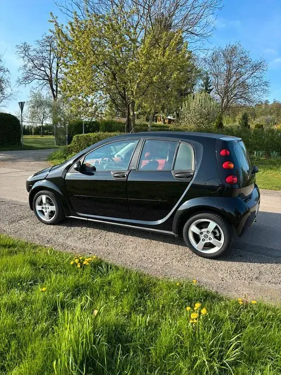 Usata Smart ForFour 95 CV (69 kW) 2005 Nero Utilitaria