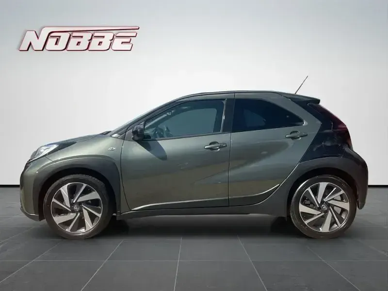 Gebraucht Toyota Aygo X X-plore 72 PS (52 kW) 2022 SUV