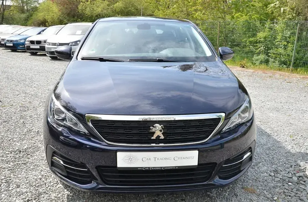 Gebraucht Peugeot 308 SW Active 131 PS (96 kW) 2020 Blau Kombi