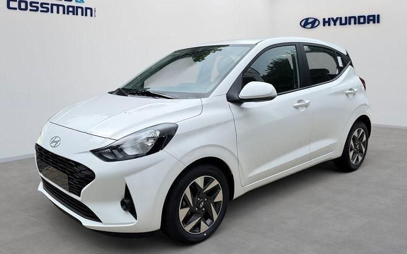 Weiß Neu 2025 Hyundai i10 Trend Kleinwagen | 18.690 € (Fairer Preis) - Bild 1/4