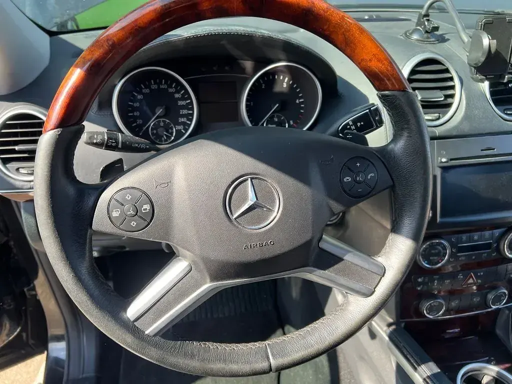 Gebraucht Mercedes GL420 306 PS (225 kW) 2009 Schwarz SUV