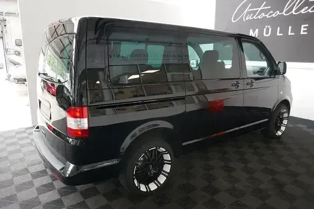 Gebraucht VW Multivan Startline 221 PS (162 kW) 2009 Schwarz Van / Kleinbus