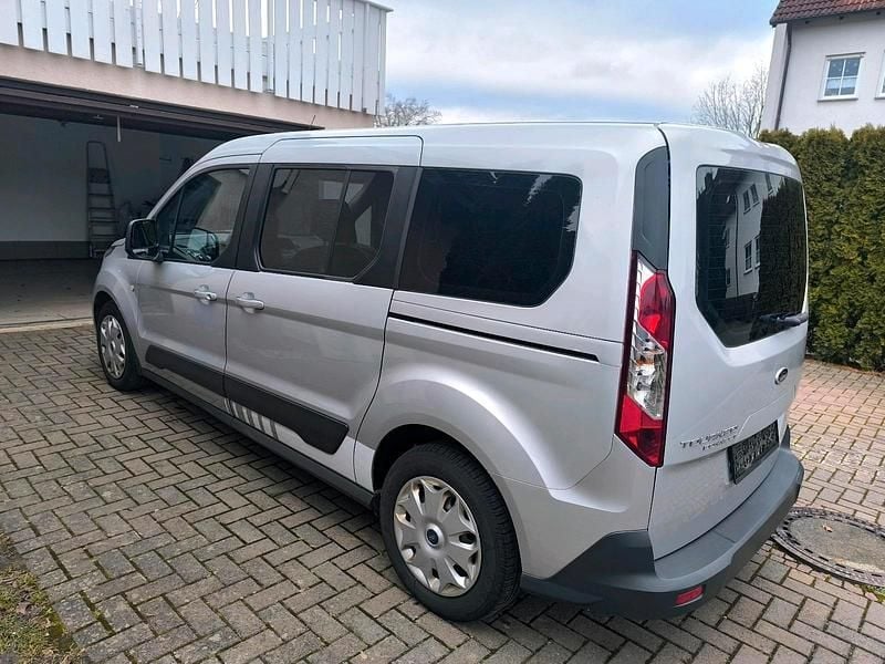 Gebraucht Ford Tourneo Connect 120 PS (88 kW) 2016 Silber Van / Kleinbus