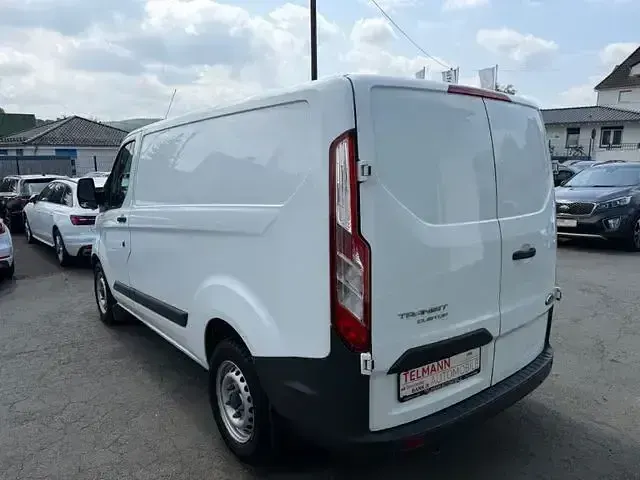 Gebraucht Ford Transit Custom 105 PS (77 kW) 2017 Weiß Van