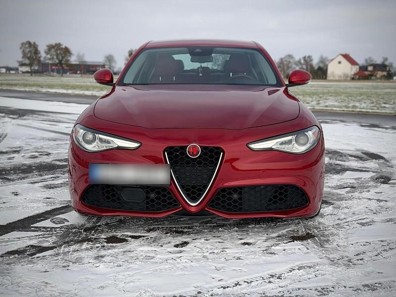 Gebraucht Alfa Romeo Giulia 280 PS (205 kW) 2018 Rot Limousine