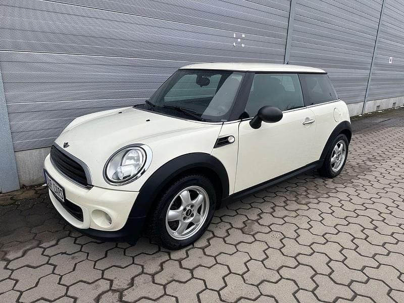 Gebraucht Mini ONE 75 PS (55 kW) 2011 Weiß Kleinwagen