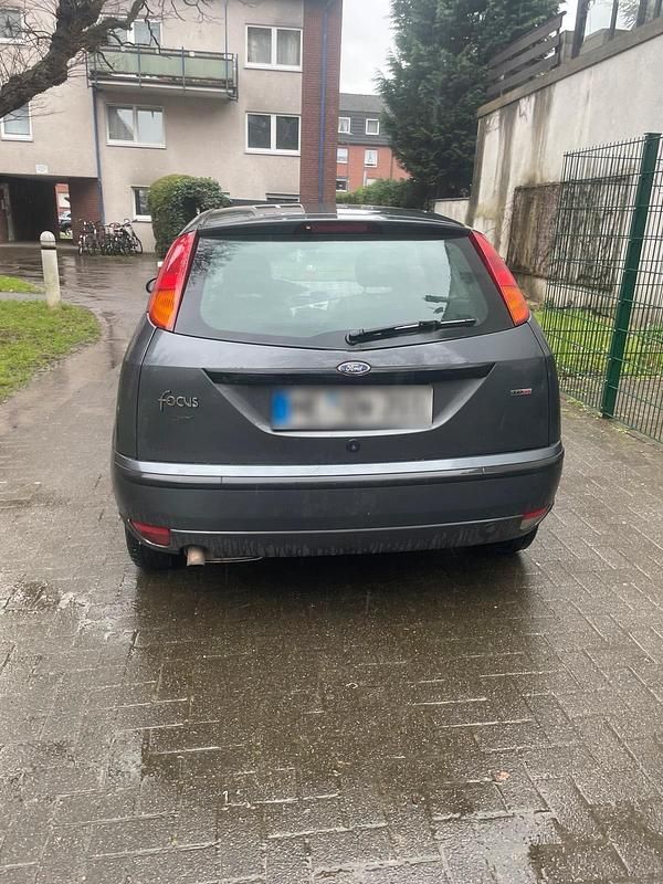 Gebraucht Ford Focus 116 PS (85 kW) 2004 Grau Kleinwagen
