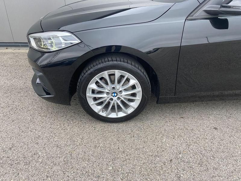 Gebraucht BMW 116 109 PS (80 kW) 2021 Schwarz Kleinwagen