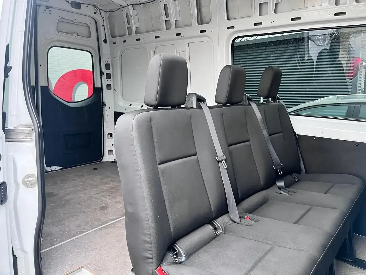 Gebraucht Mercedes Sprinter 143 PS (105 kW) 2018 Weiß Van