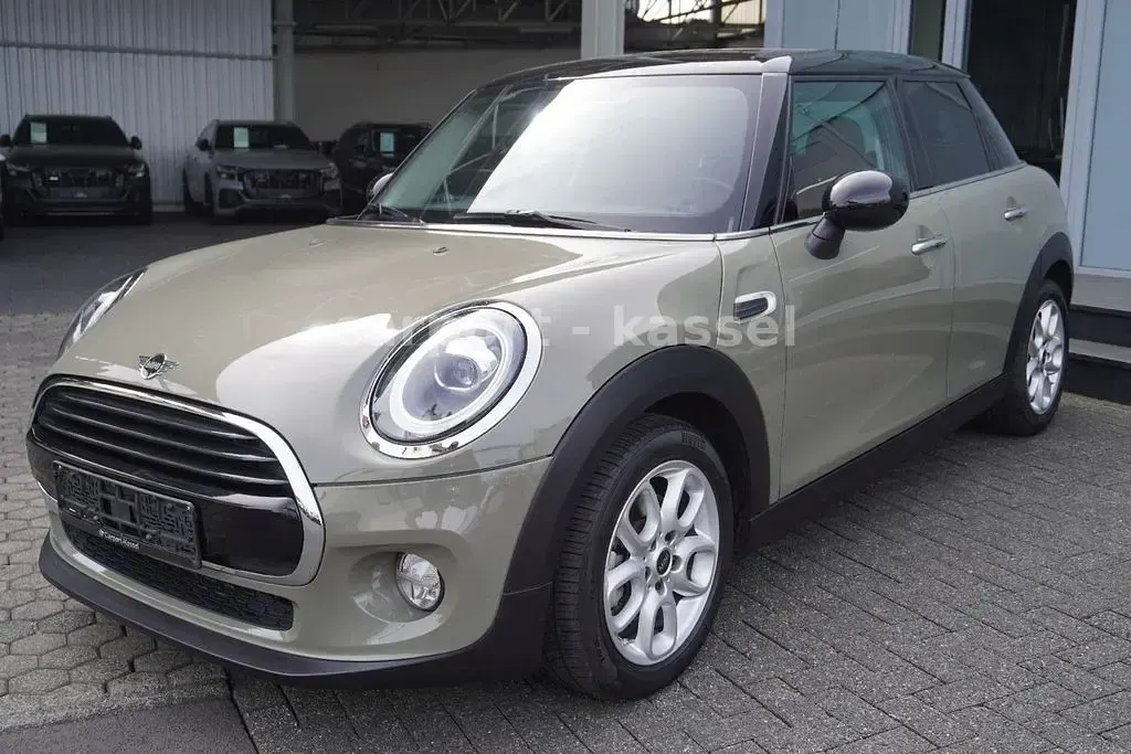 Gebraucht Mini Cooper Pepper 136 PS (100 kW) 2018 Grau Kleinwagen