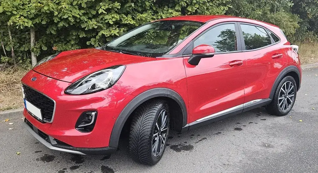 Gebraucht Ford Puma Titanium 125 PS (91 kW) 2020 Rot SUV