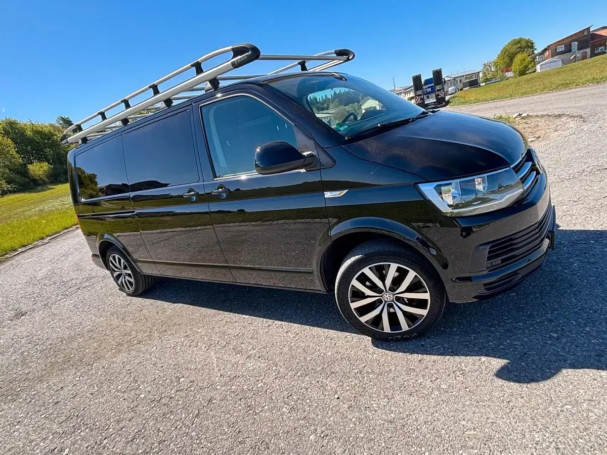 Brugt VW Caravelle 150 HK (110 kW) 2016 Sort Van