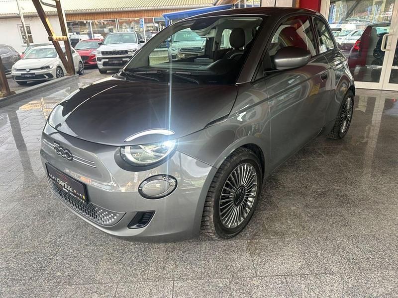 Gebraucht Fiat 500e Action 69 kW (95 PS) 2021 Grau