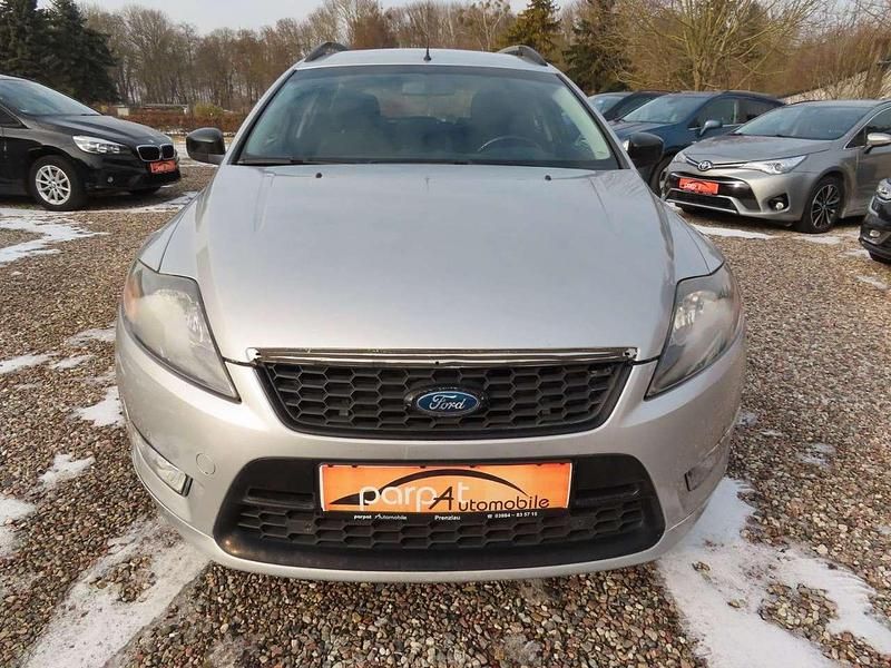 Gebraucht Ford Mondeo Ambiente 116 PS (85 kW) 2008 Kristallsilber metallic Kombi