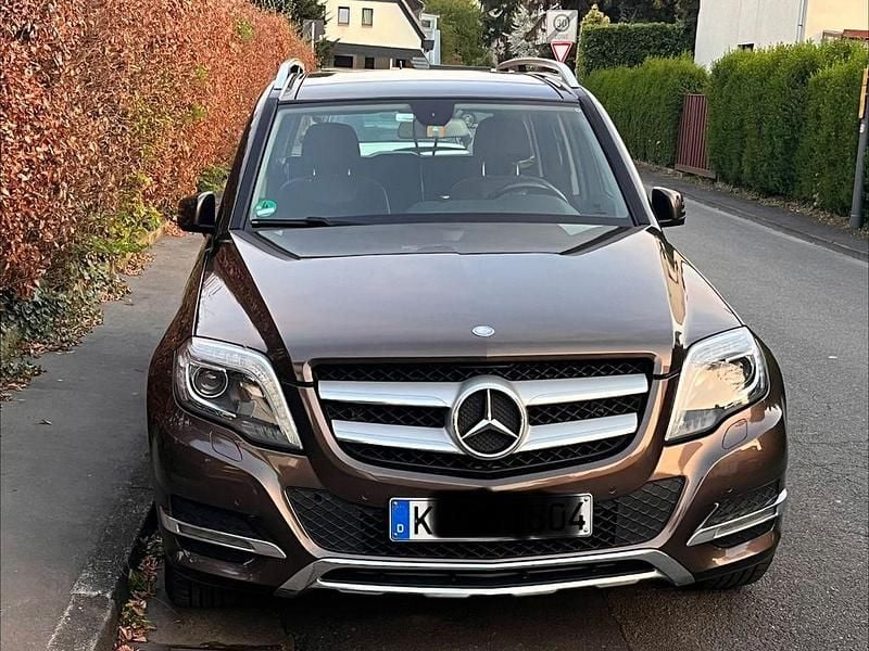 Gebraucht Mercedes GLK220 170 PS (125 kW) 2014 Braun SUV