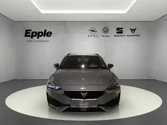 Usata Cupra Leon 150 CV (110 kW) 2023 Grigio Station wagon