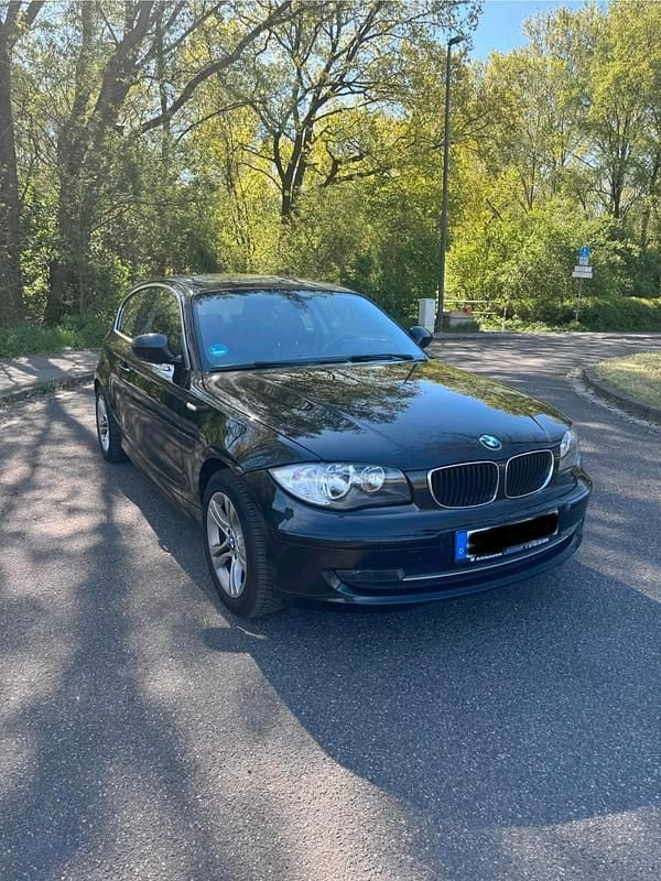Gebraucht BMW 120 Coupé 177 PS (130 kW) 2010 Schwarz Coupé