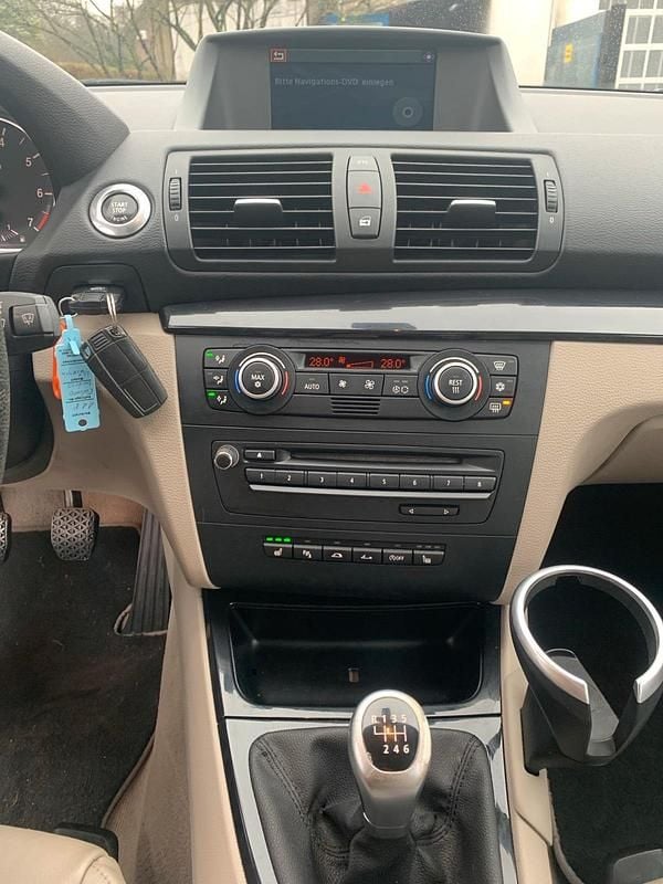 Gebraucht BMW 118 Cabriolet 143 PS (105 kW) 2009 Cabrio