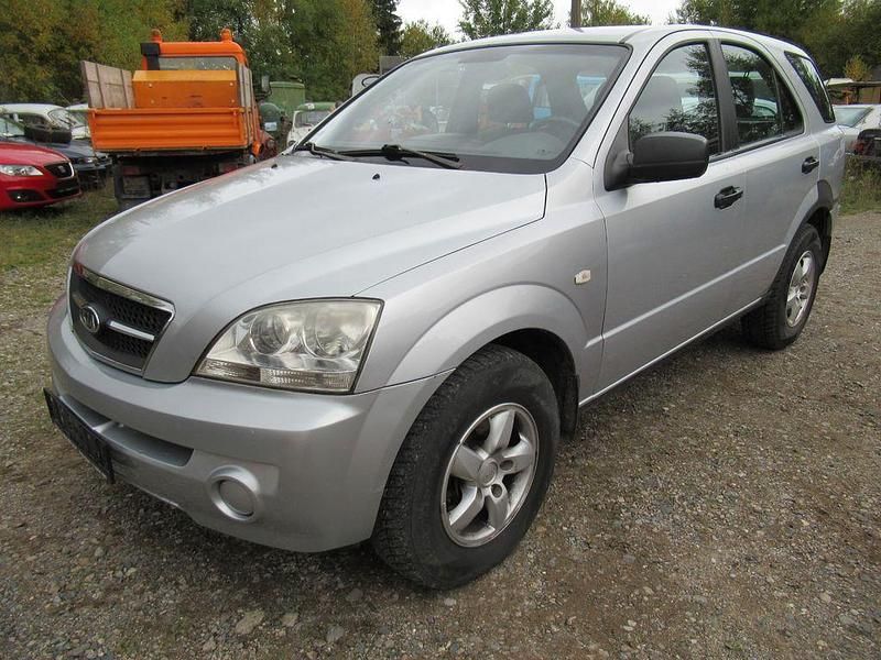 Silber Gebraucht 2006 Kia Sorento SUV | 1.999 € (Guter Preis) - Bild 1/4
