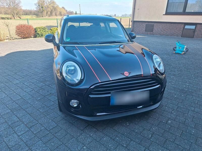 Gebraucht Mini Cooper 136 PS (100 kW) 2015 Schwarz Kleinwagen
