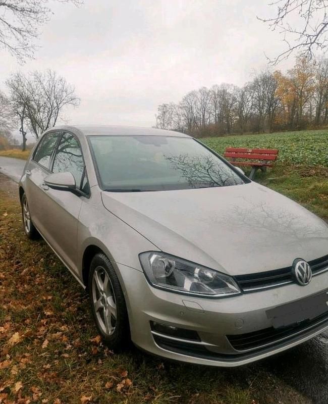 Gebraucht VW Golf VII 140 PS (102 kW) 2012 Silber Limousine