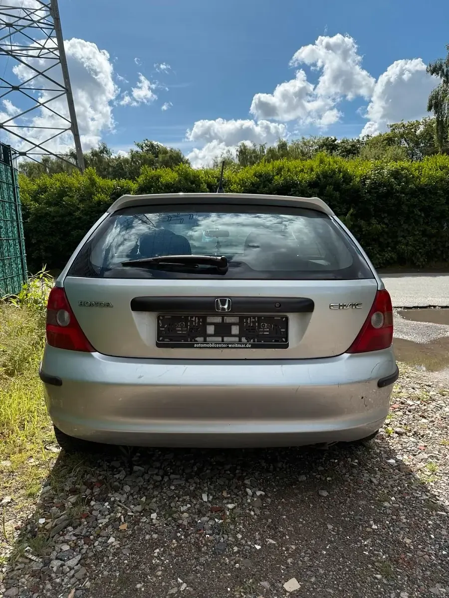 Occasion Honda Civic 90 ch (66 kW) 2001 Argent Citadine