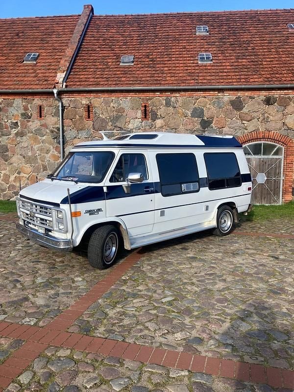 Weiß Gebraucht 1986 Chevrolet G Van | 9.250 € - Bild 1/4