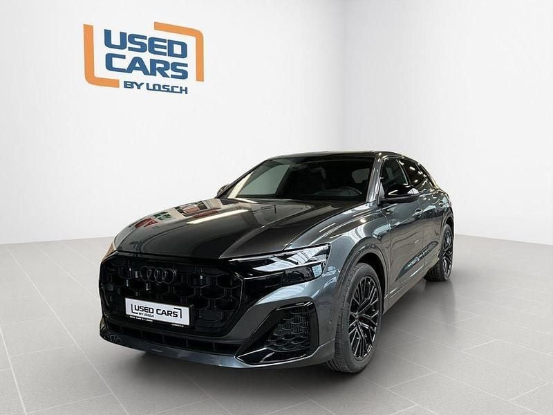 Grau Gebraucht 2024 Audi Q8 SUV | 98.990 € - Bild 1/4