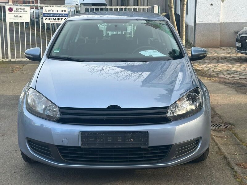 Gebraucht VW Golf VI Trendline 80 PS (58 kW) 2009 Blau Kleinwagen
