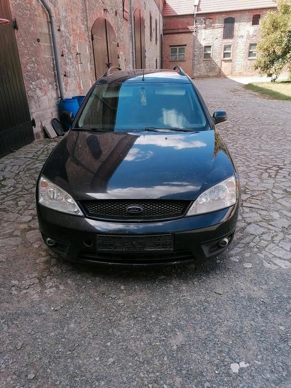 Schwarz Gebraucht 2002 Ford Mondeo Kombi | 499 € (Superpreis) - Bild 1/4