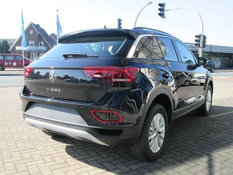 Gebraucht VW T-Roc Life 110 PS (80 kW) 2022 Schwarz metallic SUV