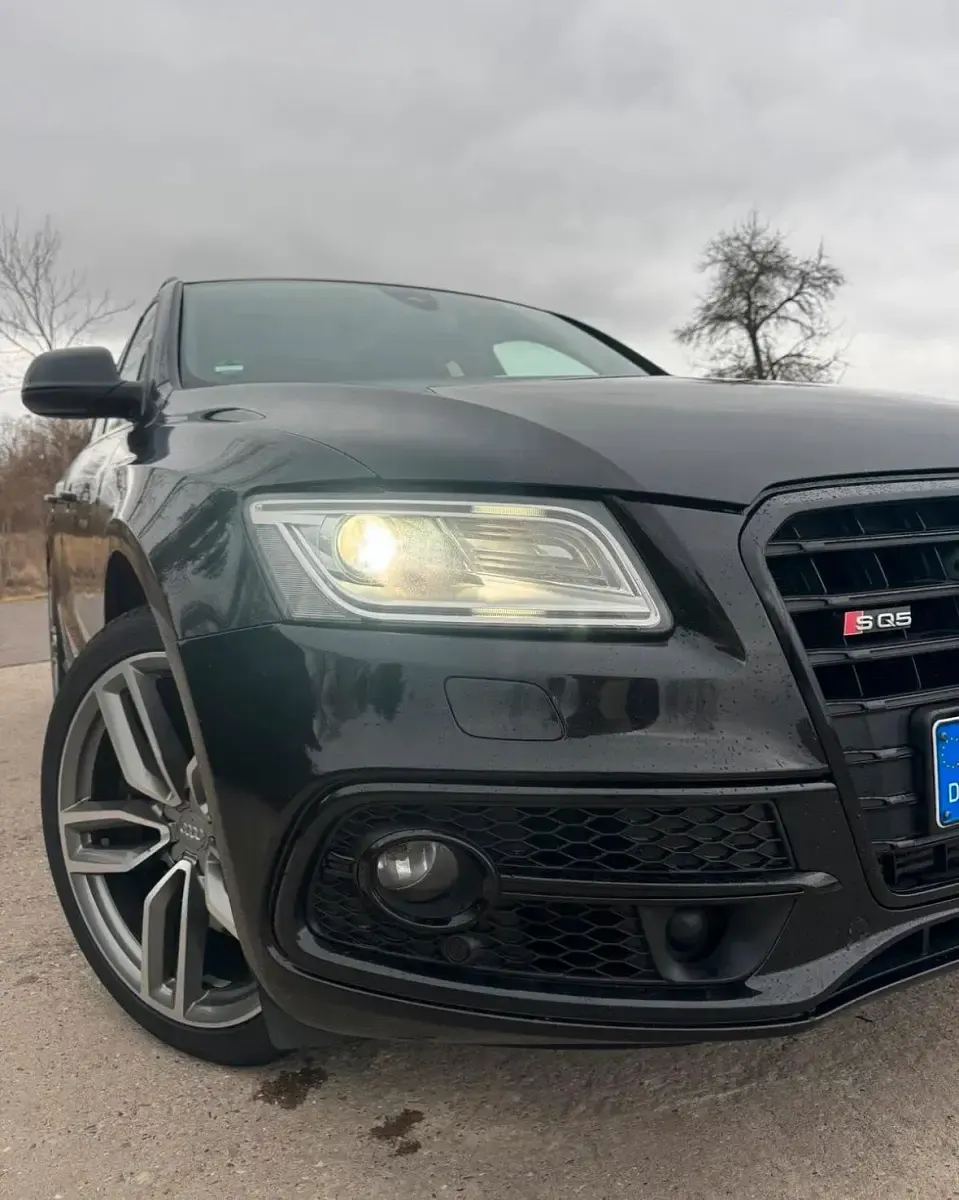 Second-hand Audi SQ5 Advanced 326 CP (239 kW) 2013 Negru SUV