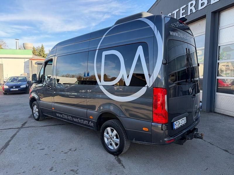 Gebraucht Mercedes Sprinter 190 PS (139 kW) 2019 Grau Van