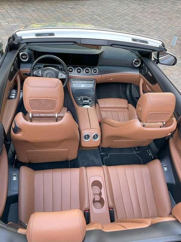 Gebraucht Mercedes E200 Avantgarde 184 PS (135 kW) 2018 Silber Cabrio