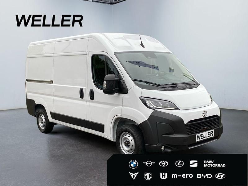 Nowe Toyota Proace 102 KM (75 kW) 2026 Biały Minivan