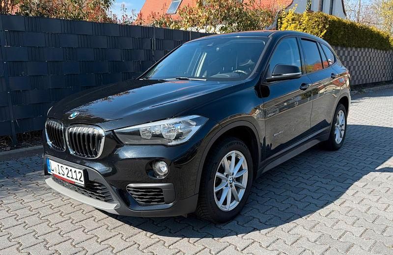 Gebraucht BMW X1 Advantage 150 PS (110 kW) 2017 Schwarz ii SUV